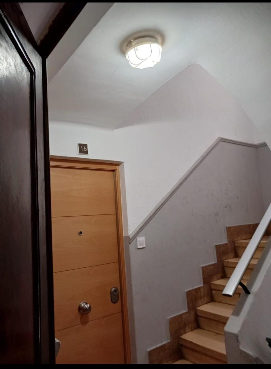 Apartamento Acogedor Con Wifi Валенсия Екстериор снимка